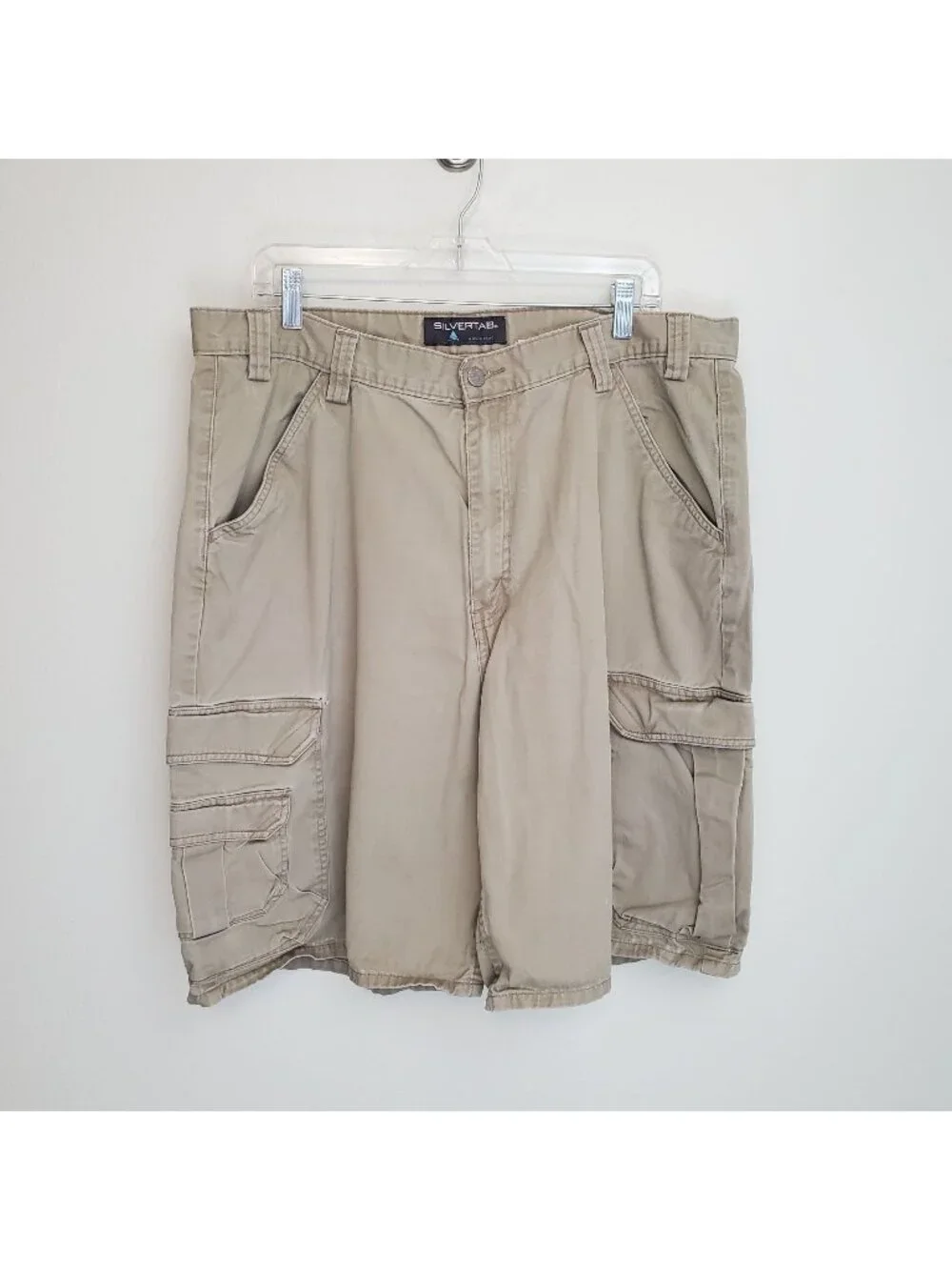 Levi's 90's Silvertab khaki colored cargo shorts